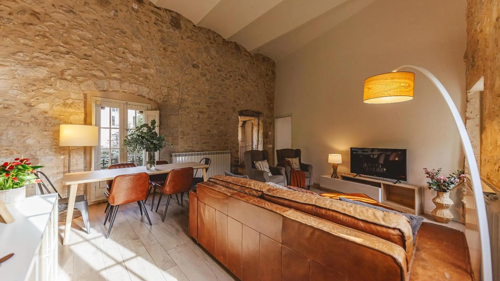 Bravissimo Llebre Duplex, With Patio Διαμέρισμα Χιρόνα