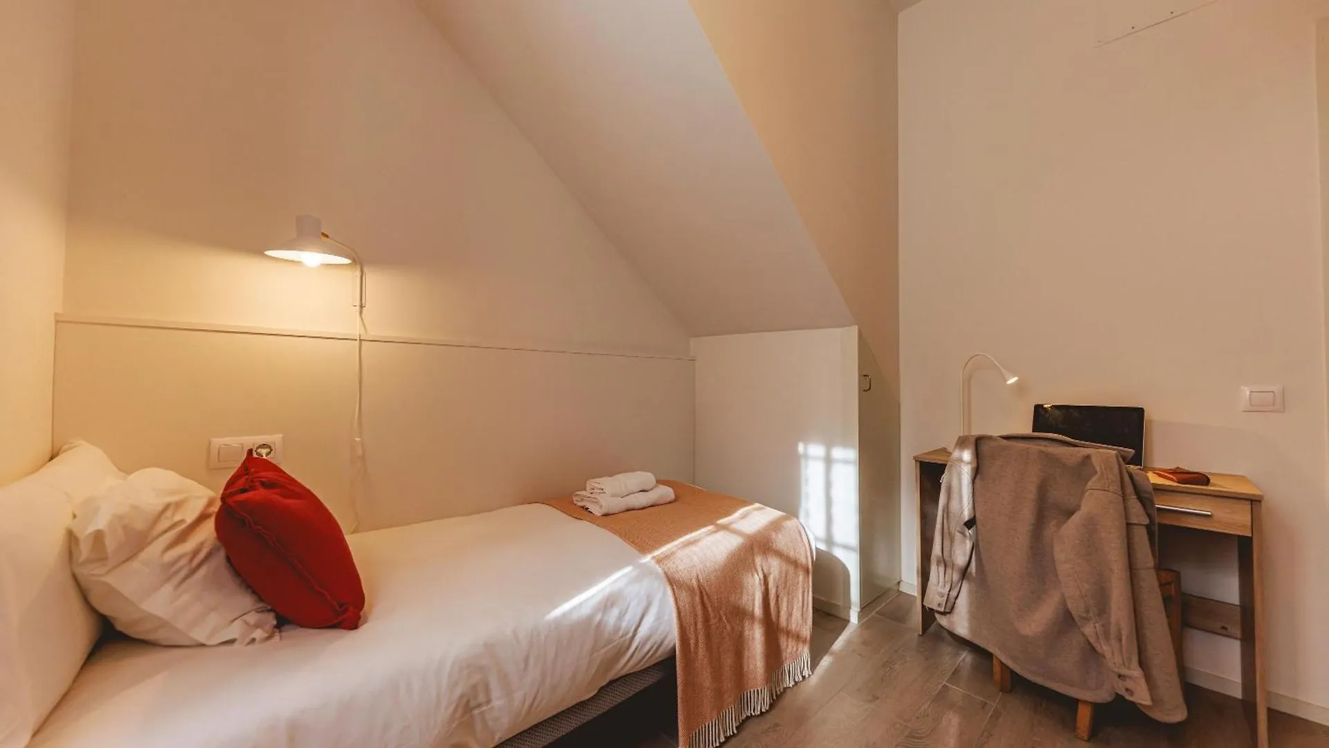 Bravissimo Llebre Duplex, With Patio Appartement Gerona Spanje